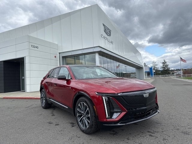 2025 Cadillac LYRIQ Sport 1