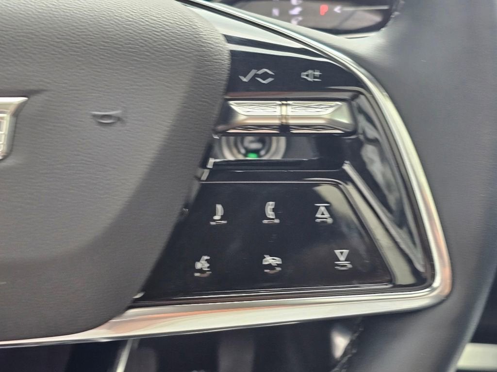 2024 Cadillac LYRIQ Sport 2