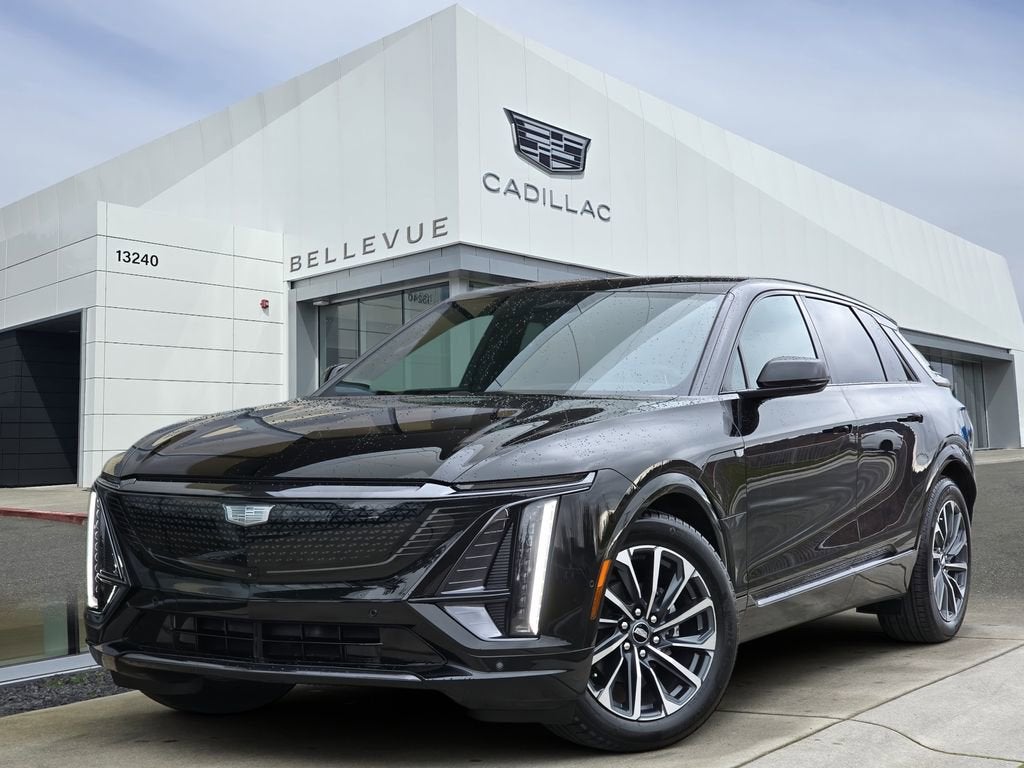 2025 Cadillac LYRIQ Sport 2