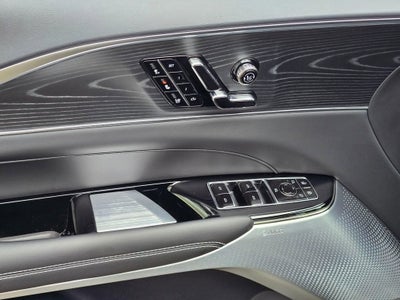 2025 Cadillac LYRIQ Sport 2