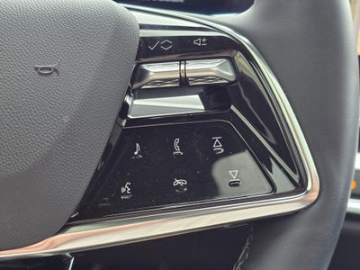 2025 Cadillac LYRIQ Sport 2