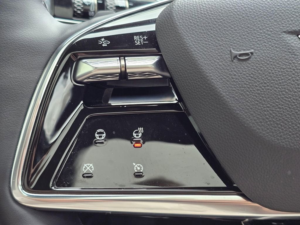 2025 Cadillac LYRIQ Sport 2