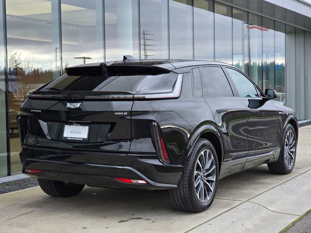 2025 Cadillac LYRIQ Sport 2