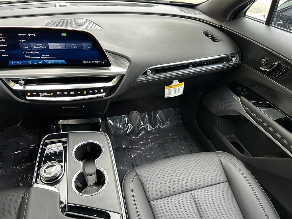 2025 Cadillac LYRIQ Sport 2