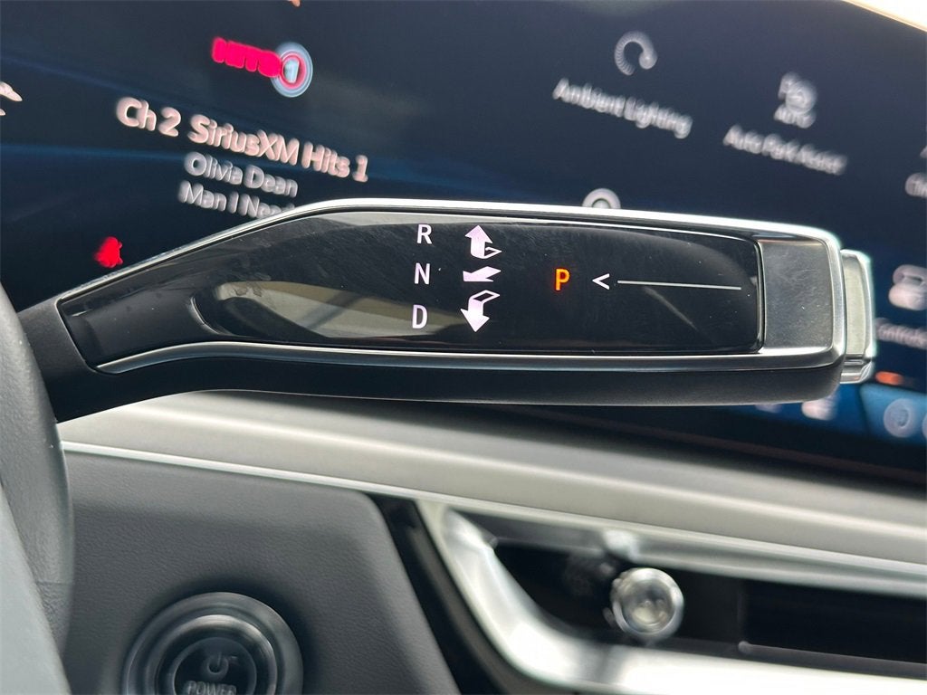 2025 Cadillac LYRIQ Sport 2