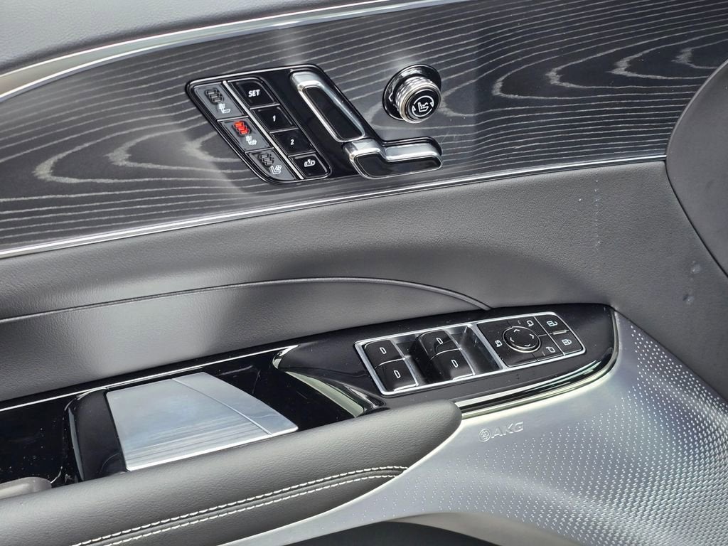 2026 Cadillac LYRIQ Premium Sport