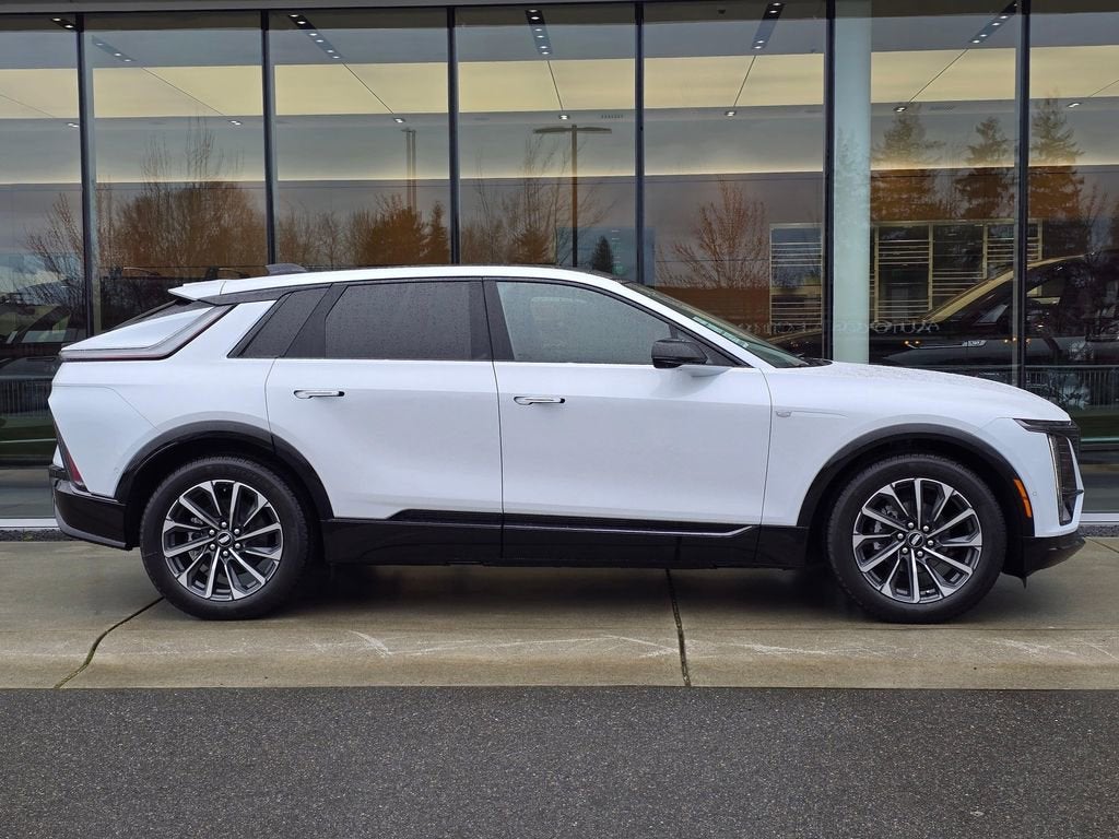 2026 Cadillac LYRIQ Premium Sport