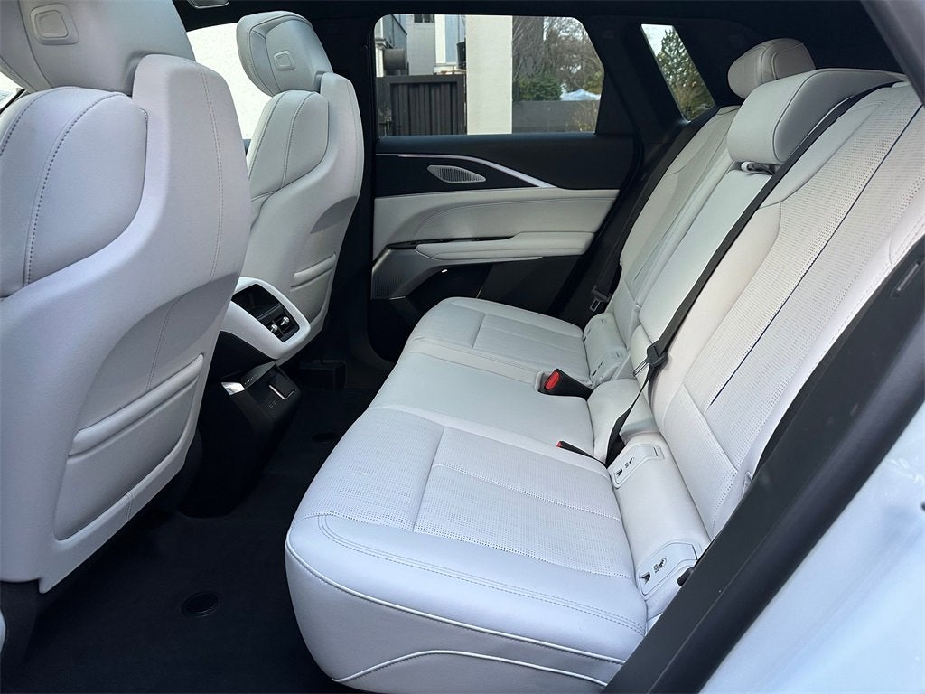 2026 Cadillac LYRIQ Premium Sport