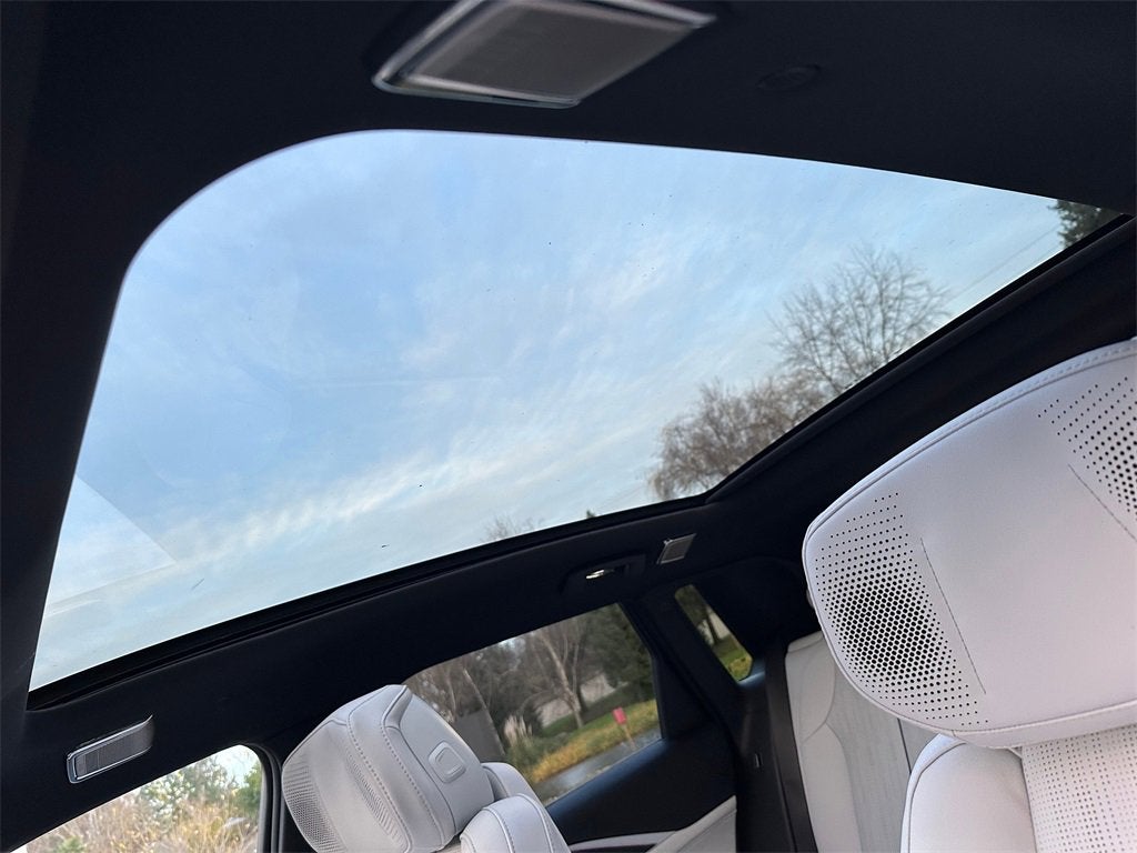 2026 Cadillac LYRIQ Premium Sport