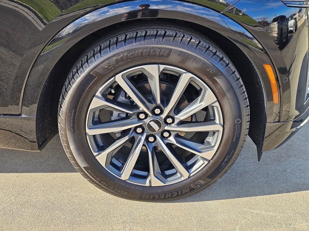 2025 Cadillac LYRIQ Sport 2