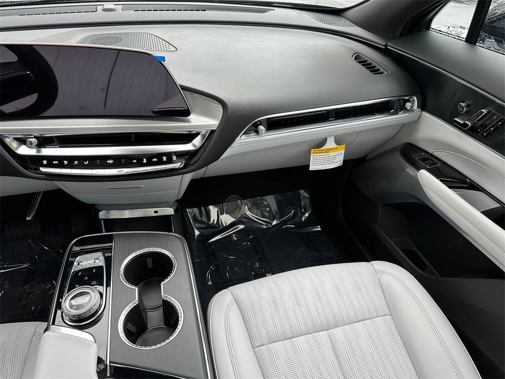 2026 Cadillac LYRIQ Premium Sport