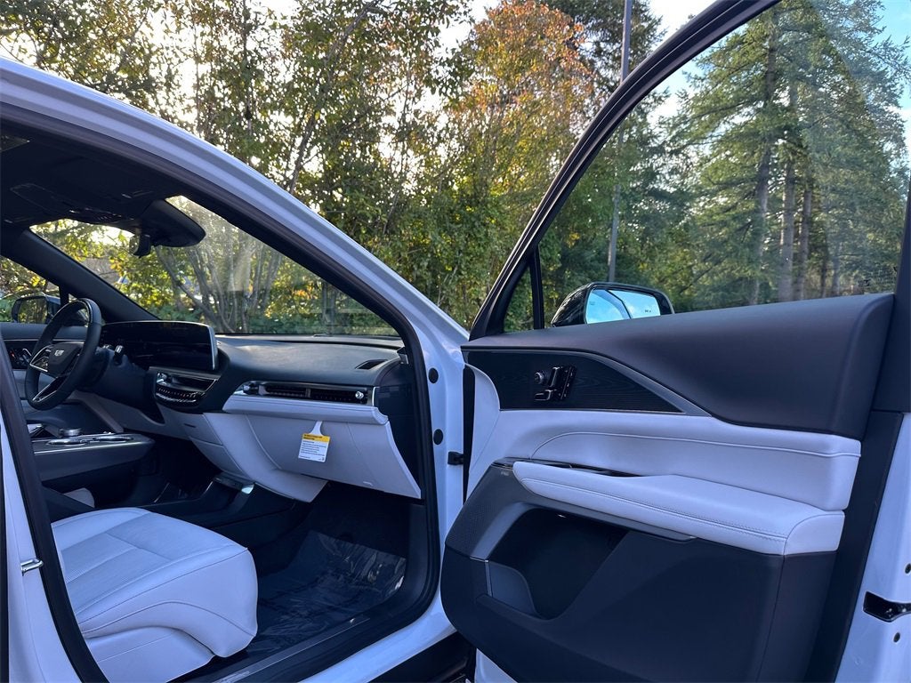 2026 Cadillac LYRIQ Premium Sport