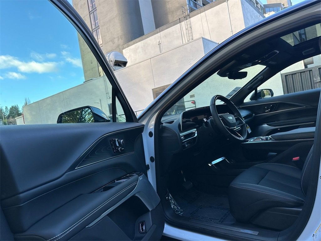 2026 Cadillac LYRIQ Premium Sport