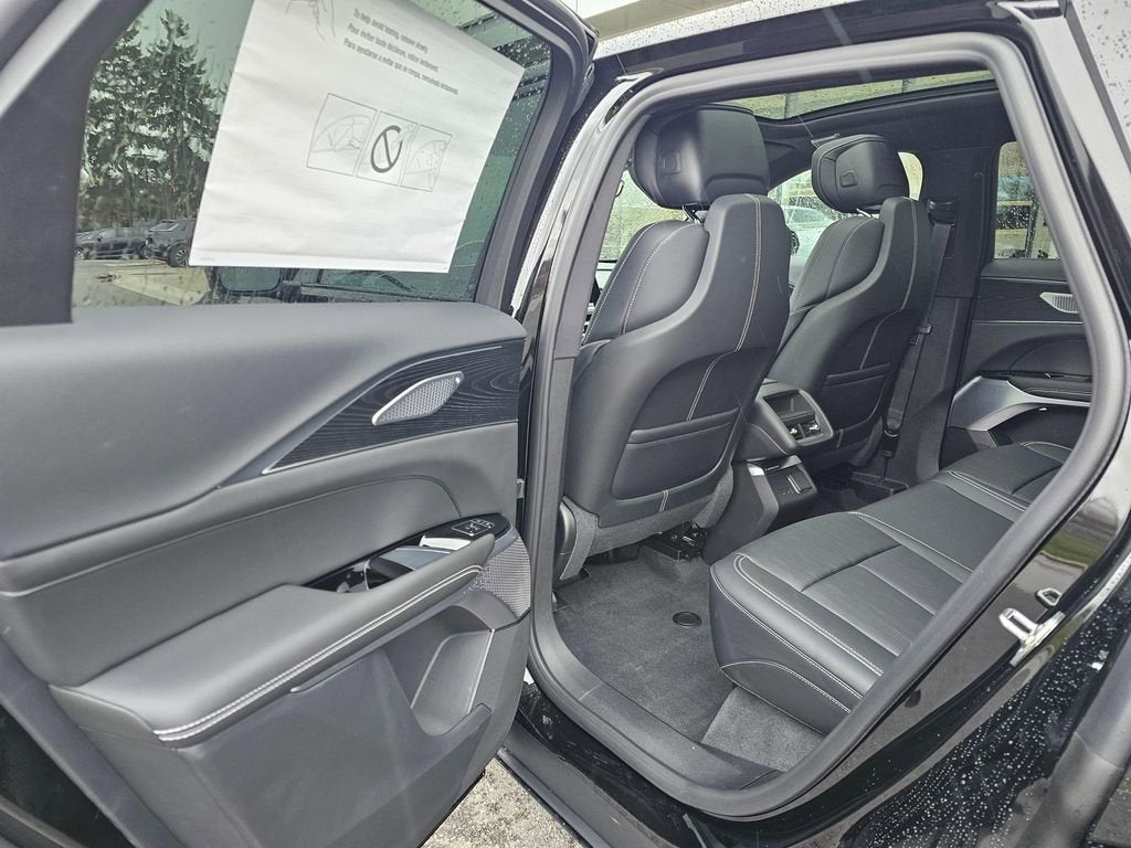 2026 Cadillac LYRIQ Premium Sport