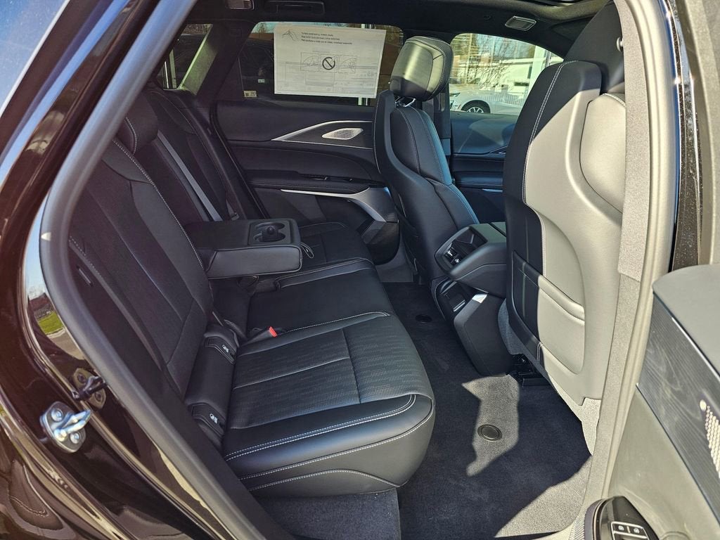 2026 Cadillac LYRIQ Premium Sport