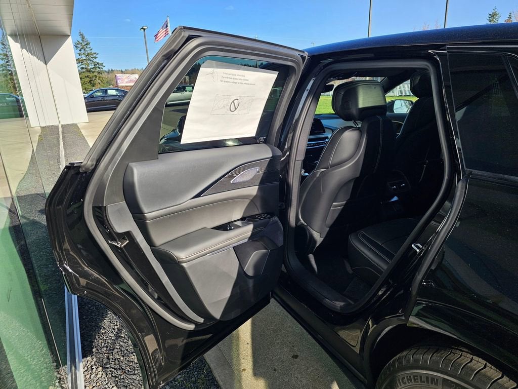 2026 Cadillac LYRIQ Premium Sport