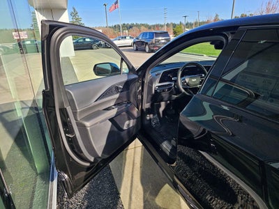 2026 Cadillac LYRIQ Premium Sport