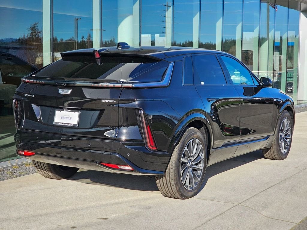 2026 Cadillac LYRIQ Premium Sport