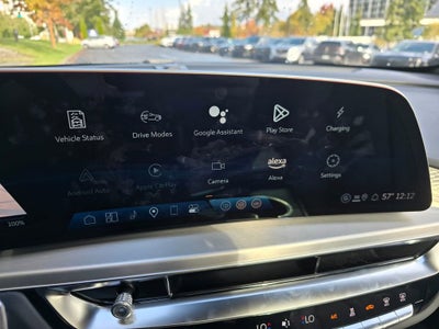 2025 Cadillac LYRIQ Sport 3