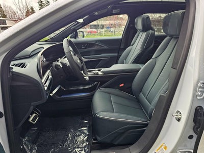 2026 Cadillac LYRIQ Signature Sport