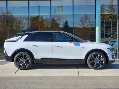 2026 Cadillac LYRIQ Signature Sport