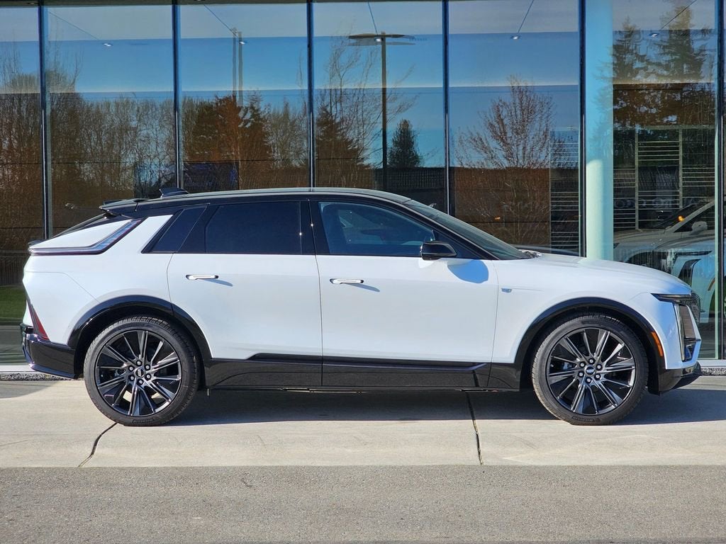 2026 Cadillac LYRIQ Signature Sport