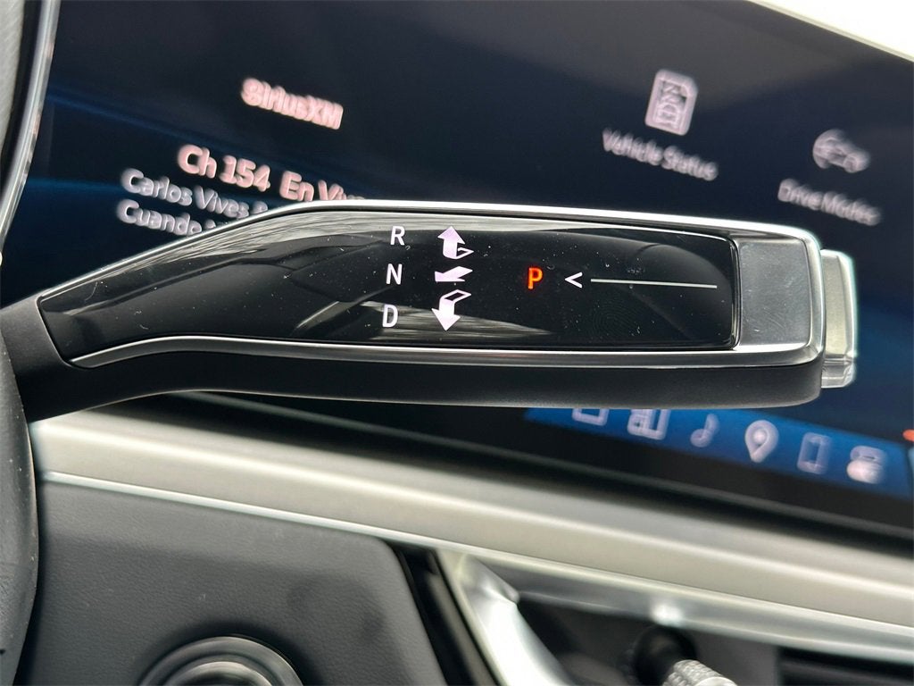 2025 Cadillac LYRIQ Sport 3