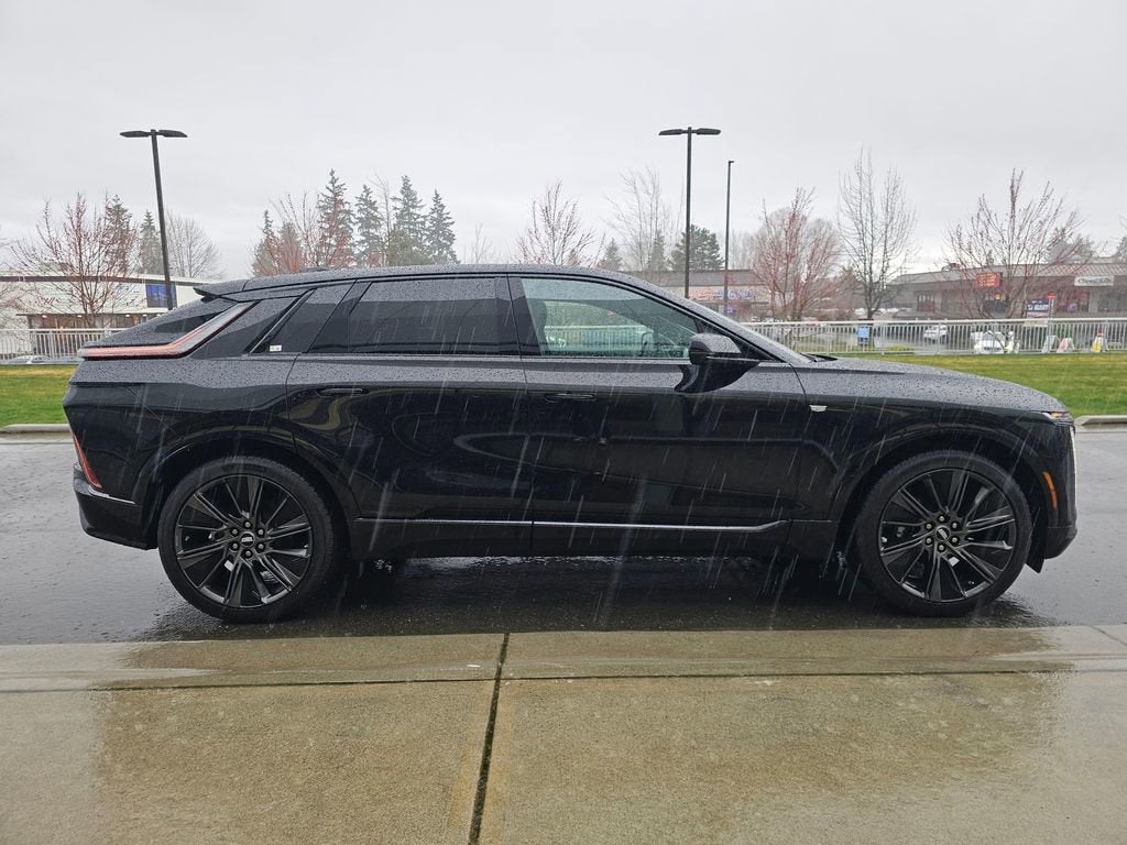 2026 Cadillac LYRIQ Signature Sport