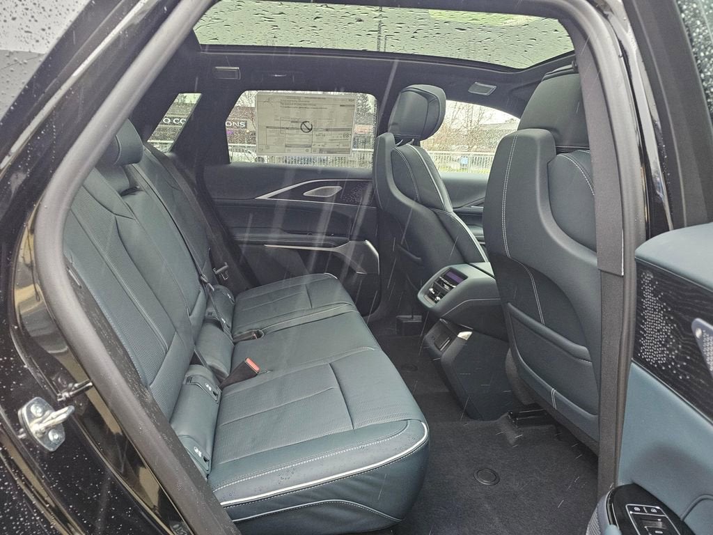 2026 Cadillac LYRIQ Signature Sport