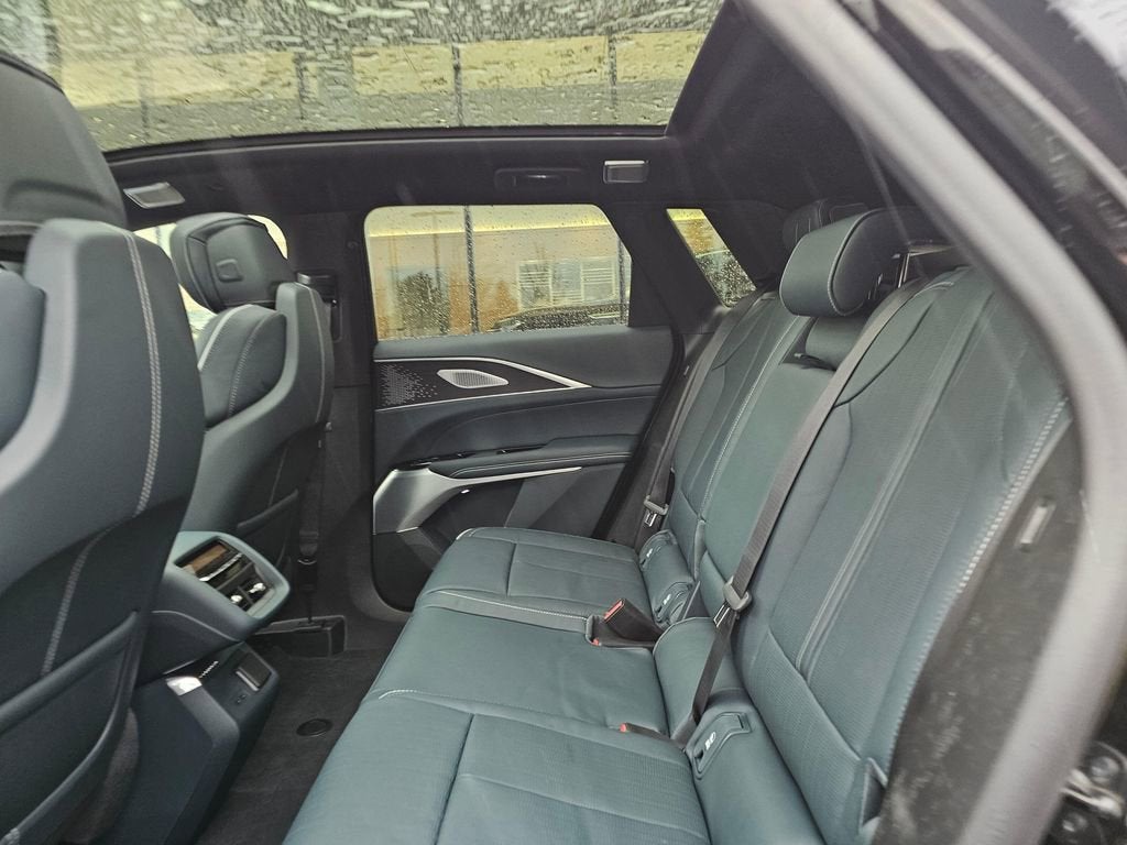 2026 Cadillac LYRIQ Signature Sport