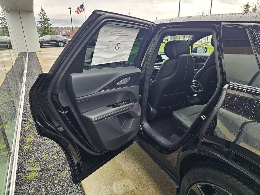 2026 Cadillac LYRIQ Signature Sport