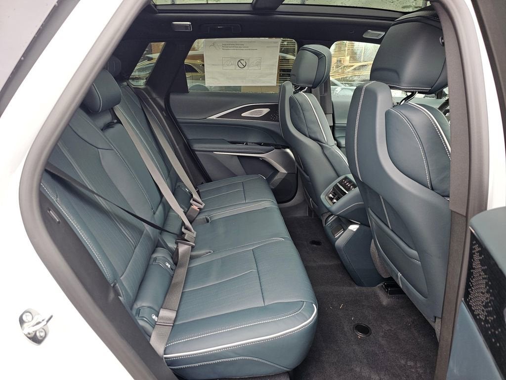 2026 Cadillac LYRIQ Signature Sport