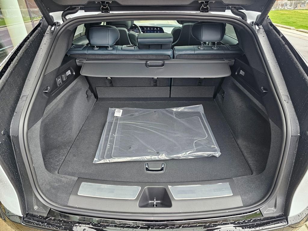 2026 Cadillac LYRIQ Signature Sport