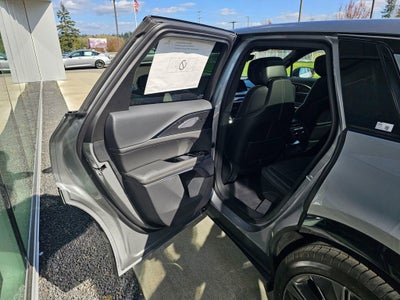 2026 Cadillac LYRIQ Signature Sport