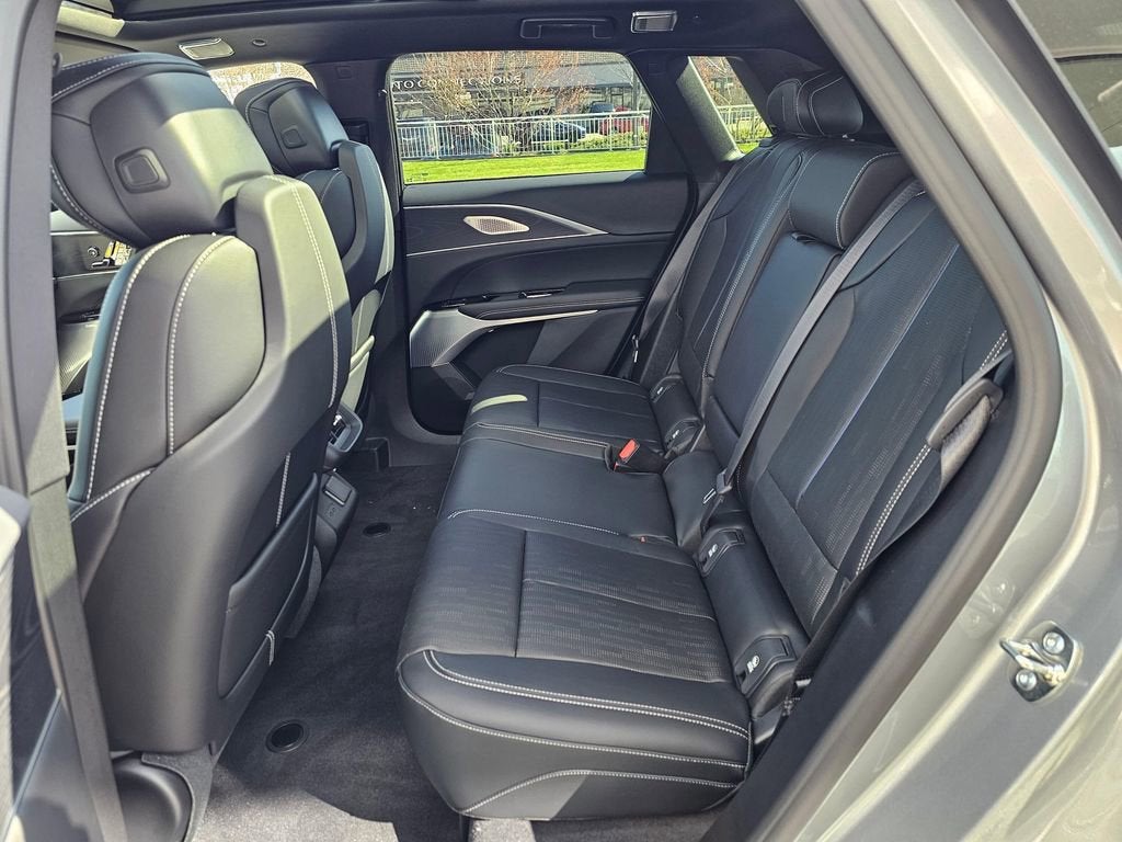 2026 Cadillac LYRIQ Signature Sport