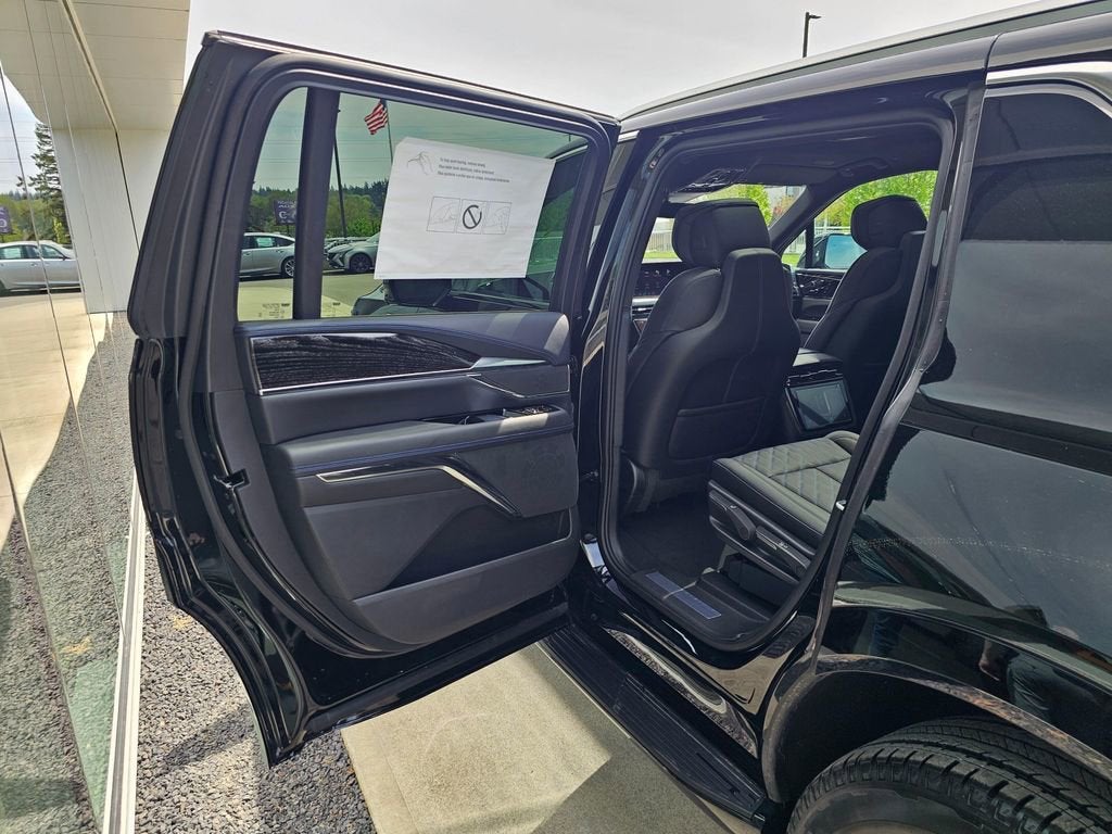 2026 Cadillac ESCALADE IQL Luxury