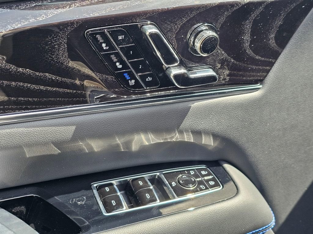 2026 Cadillac ESCALADE IQL Luxury
