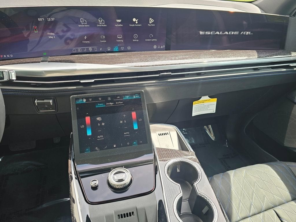 2026 Cadillac ESCALADE IQL Luxury