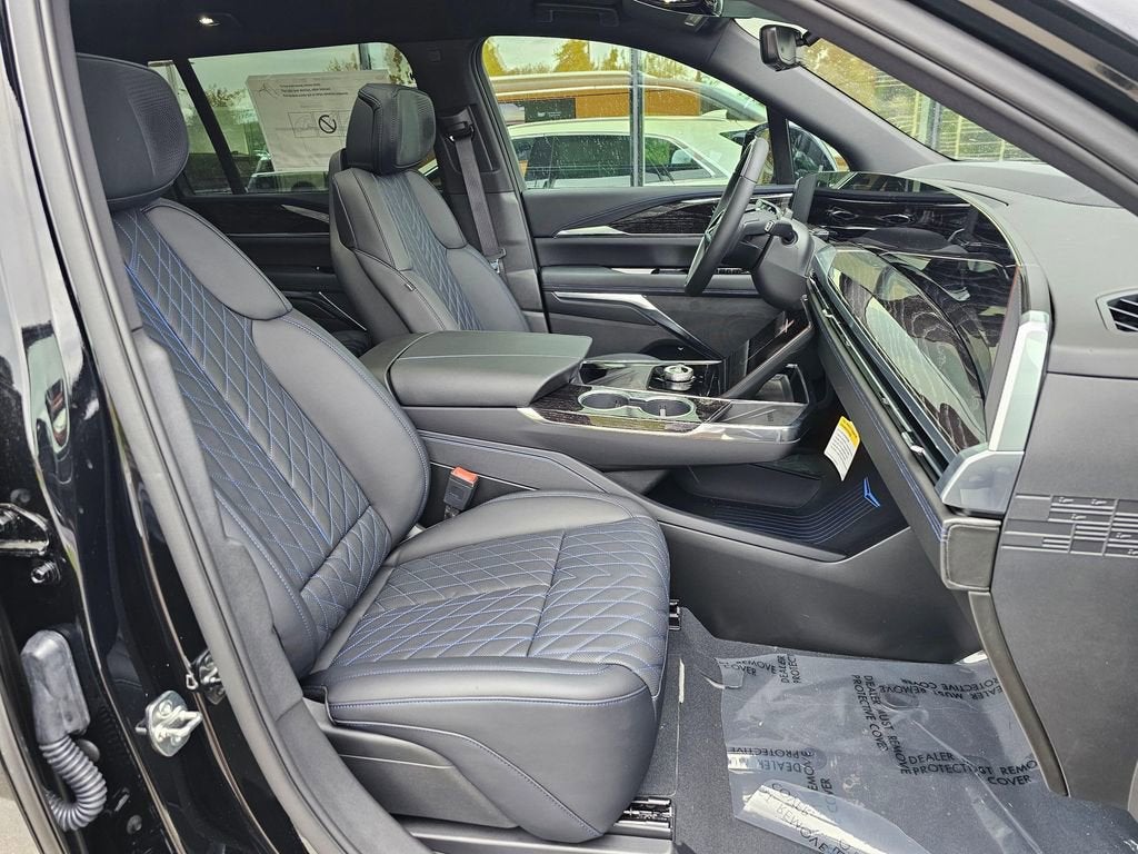 2026 Cadillac ESCALADE IQL Luxury