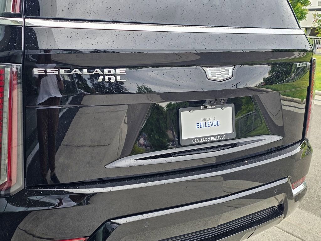 2026 Cadillac ESCALADE IQL Luxury