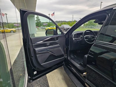 2026 Cadillac ESCALADE IQL Luxury