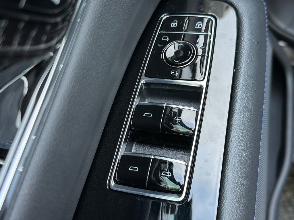 2026 Cadillac ESCALADE IQL Luxury