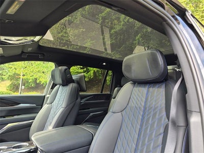 2026 Cadillac ESCALADE IQL Sport