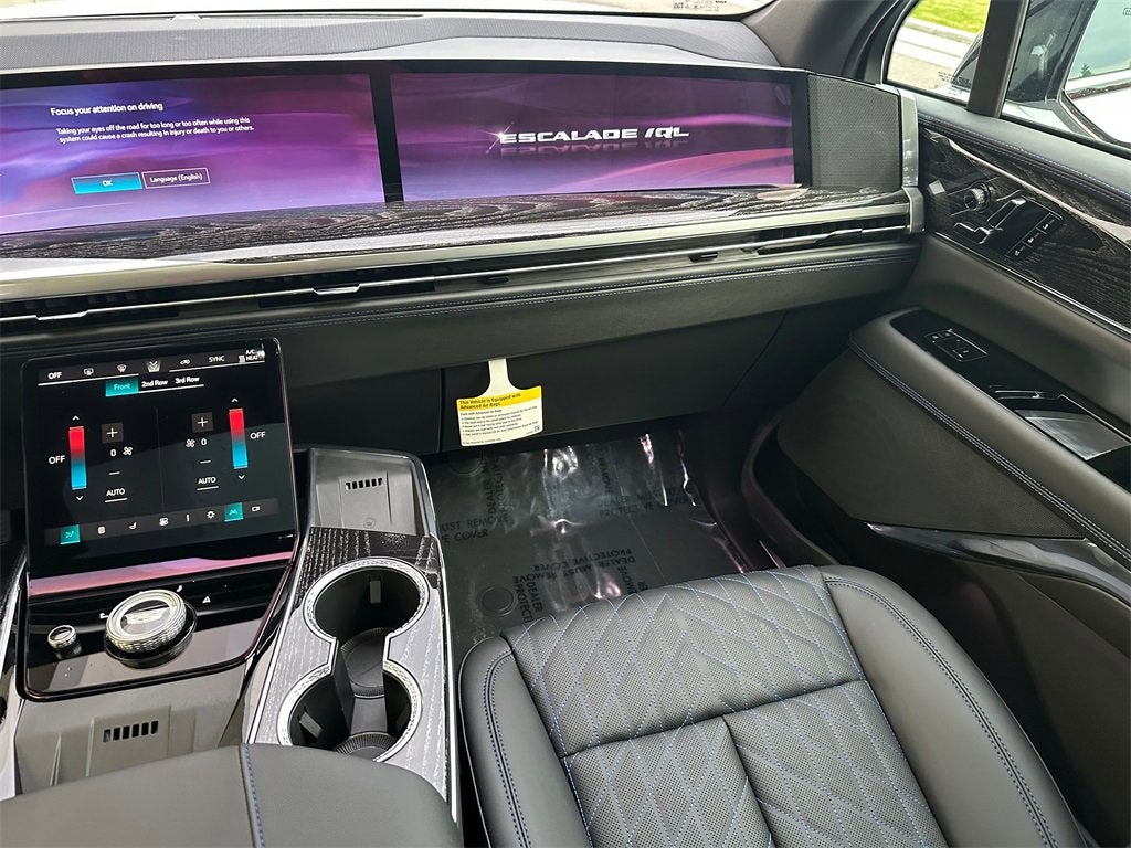 2026 Cadillac ESCALADE IQL Sport