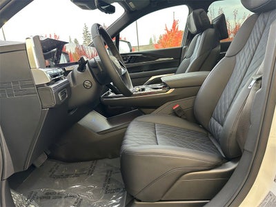 2026 Cadillac ESCALADE IQL Sport