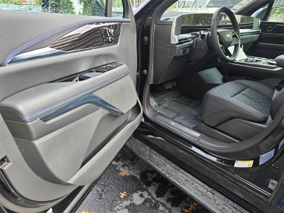 2026 Cadillac ESCALADE IQL Sport