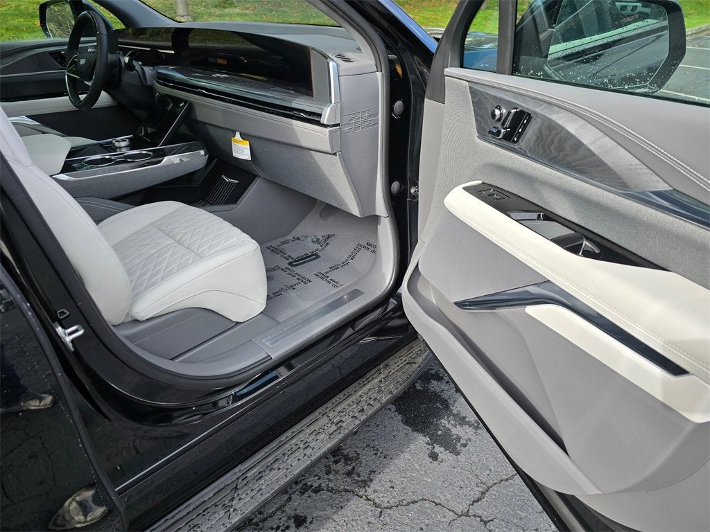 2026 Cadillac ESCALADE IQL Sport