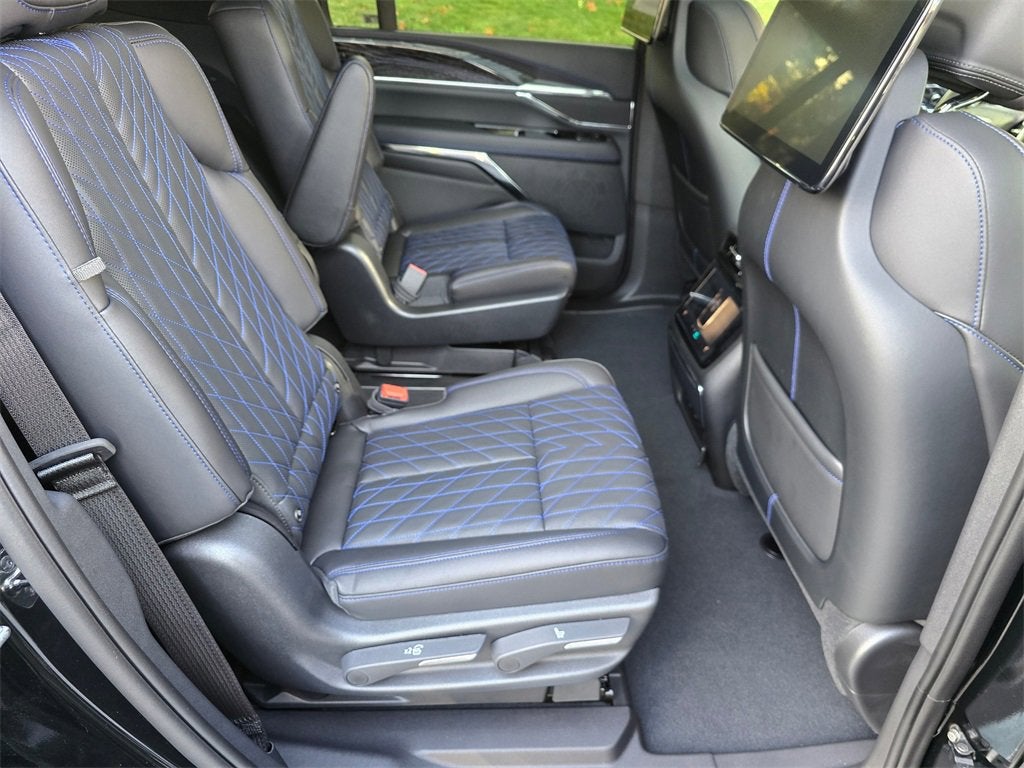 2026 Cadillac ESCALADE IQL Sport