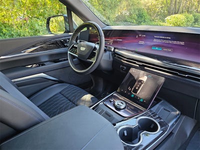 2026 Cadillac ESCALADE IQL Sport