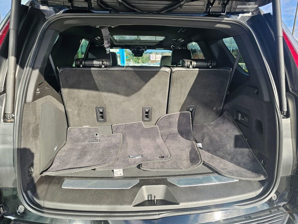 2023 Cadillac Escalade Premium Luxury